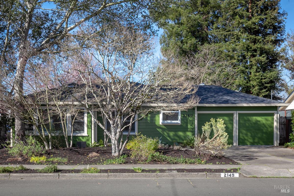 2149 Humboldt Street Santa Rosa, CA 95404 - Photo 1 of 24