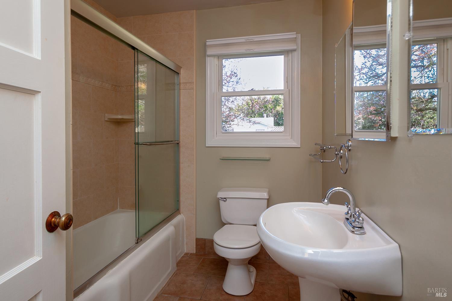 2149 Humboldt Street Santa Rosa, CA 95404 - Photo 16 of 24