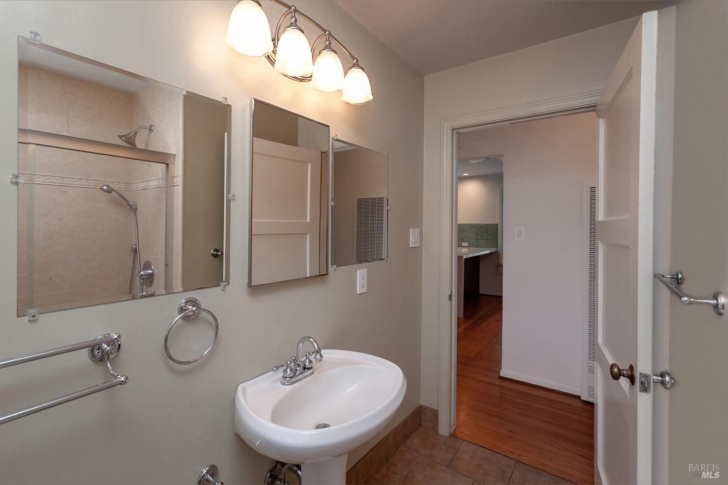 2149 Humboldt Street Santa Rosa, CA 95404 - Photo 17 of 24