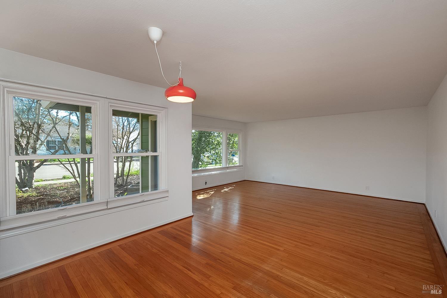 2149 Humboldt Street Santa Rosa, CA 95404 - Photo 4 of 24