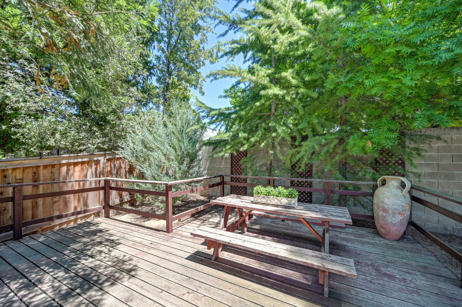 3287 Kathy Way Loomis, CA 95650 - Photo 30 of 38