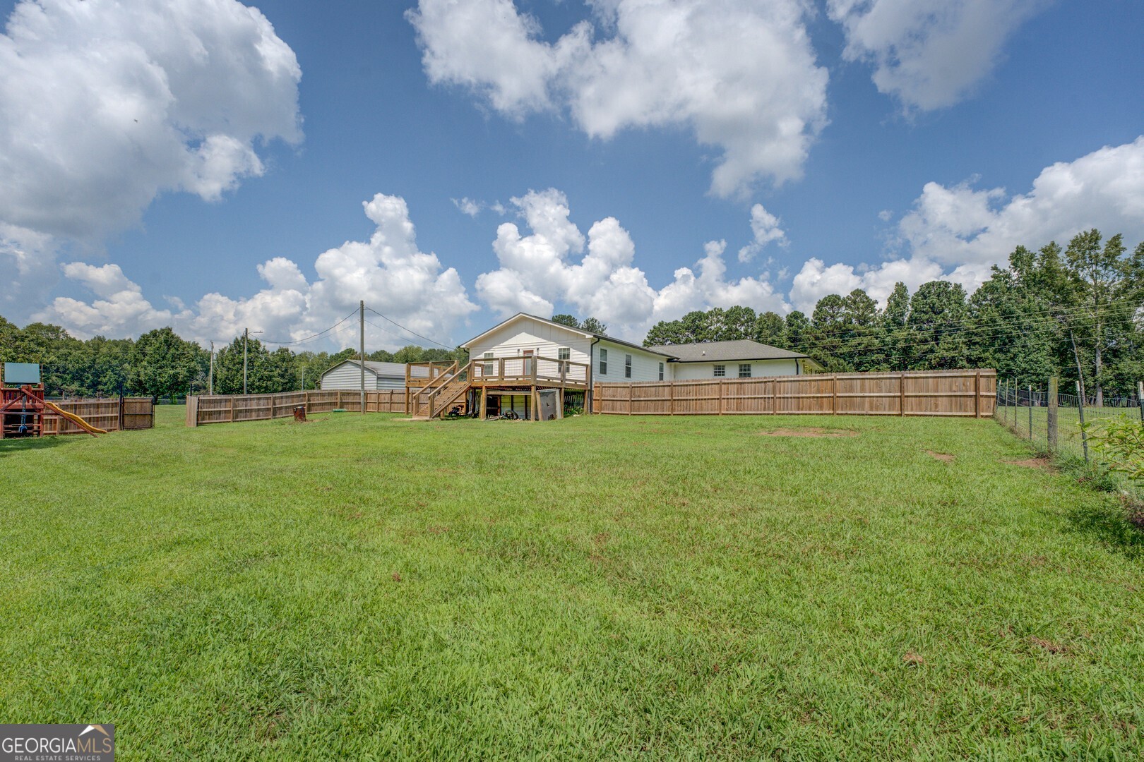 635 Jackson Lake Road Mansfield, GA 30055 - Photo 57 of 68 a view of a park