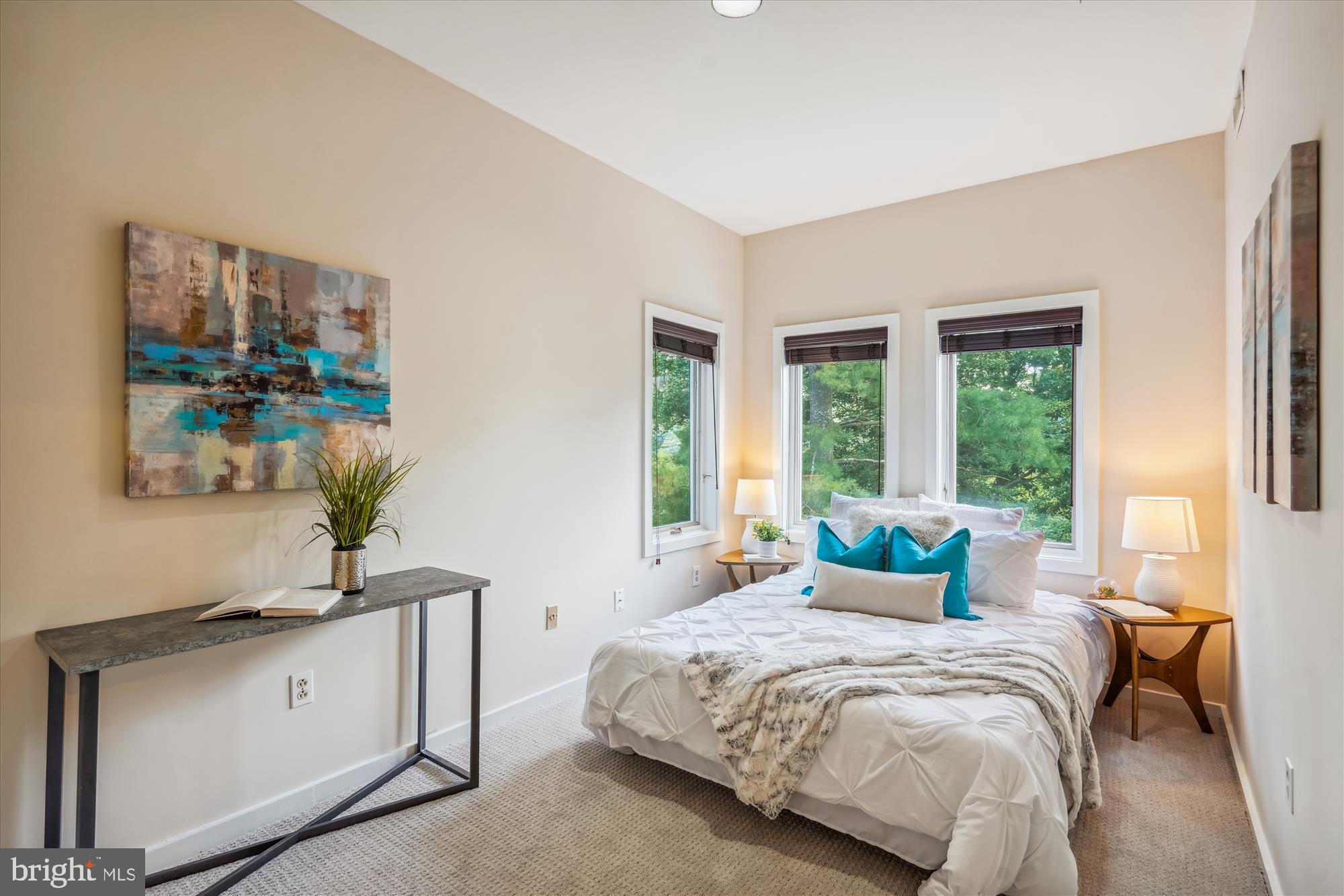 6424 Ridge Drive Bethesda, MD 20816 - Photo 33 of 69 Bedroom with plenty of natural lighting