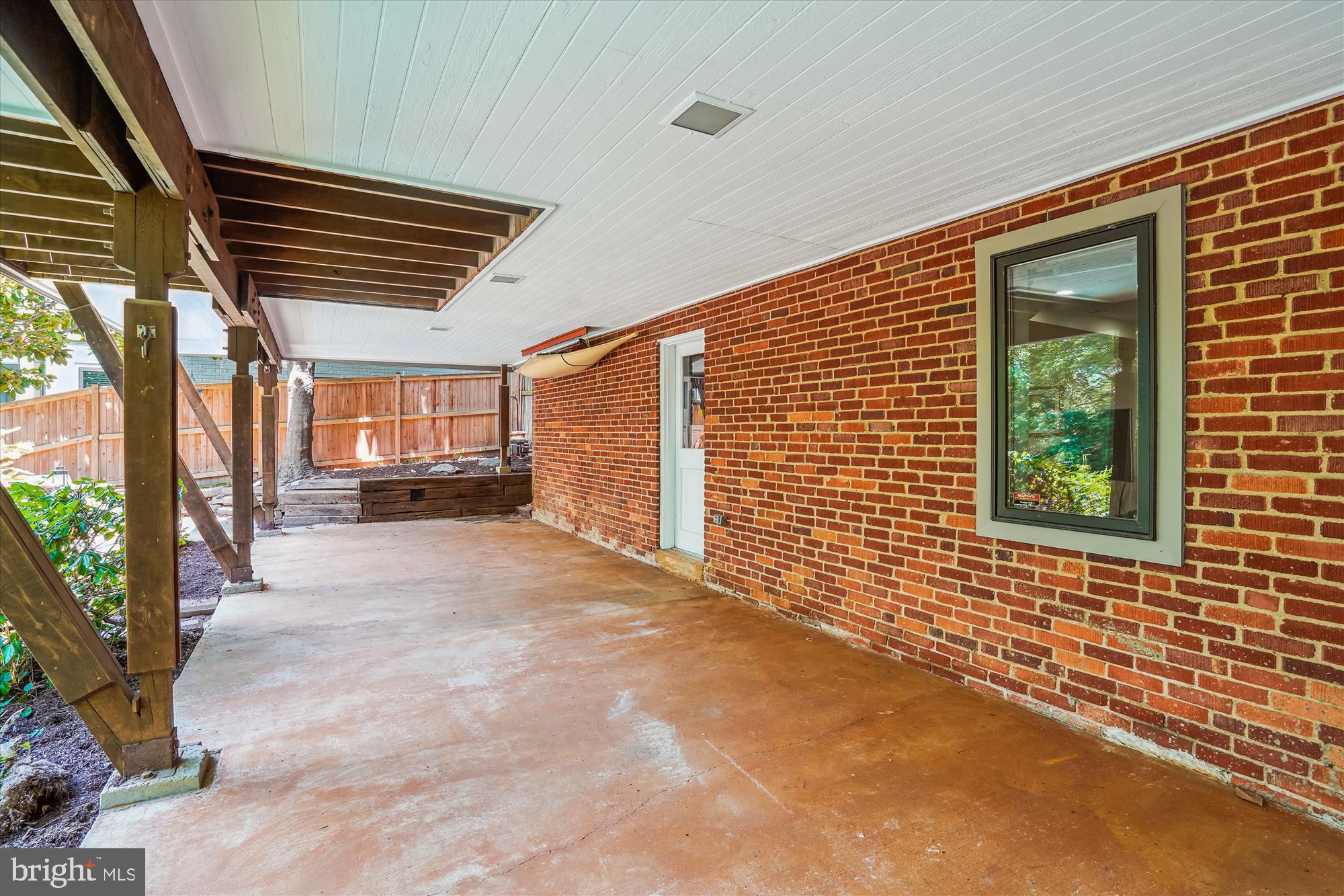 6424 Ridge Drive Bethesda, MD 20816 - Photo 43 of 69 Plenty of room for entertaining!