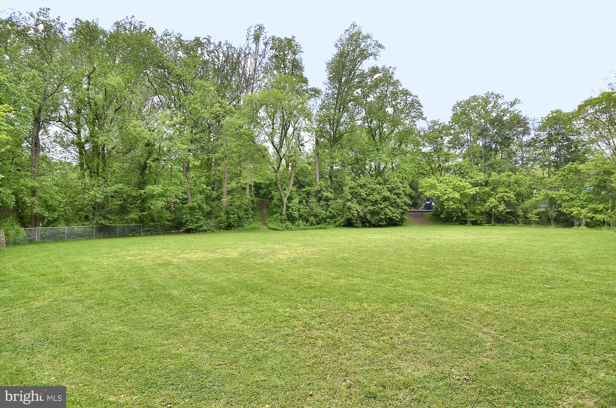 6424 Ridge Drive Bethesda, MD 20816 - Photo 60 of 69 Brookmont amenities
