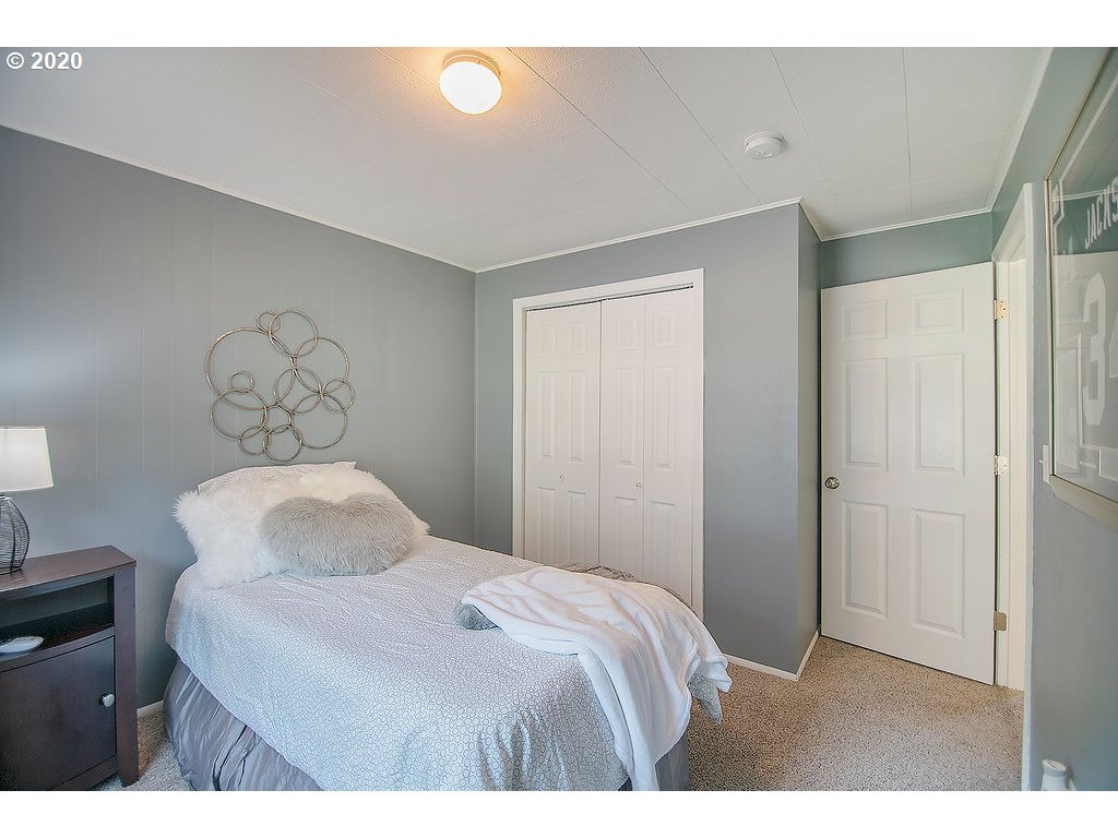 2908 Larch Street Longview, WA 98632 - Photo 18 of 27