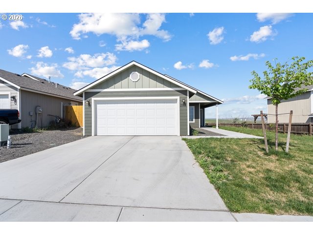 2768 High Desert Loop Umatilla, OR 97882 - Photo 2 of 44