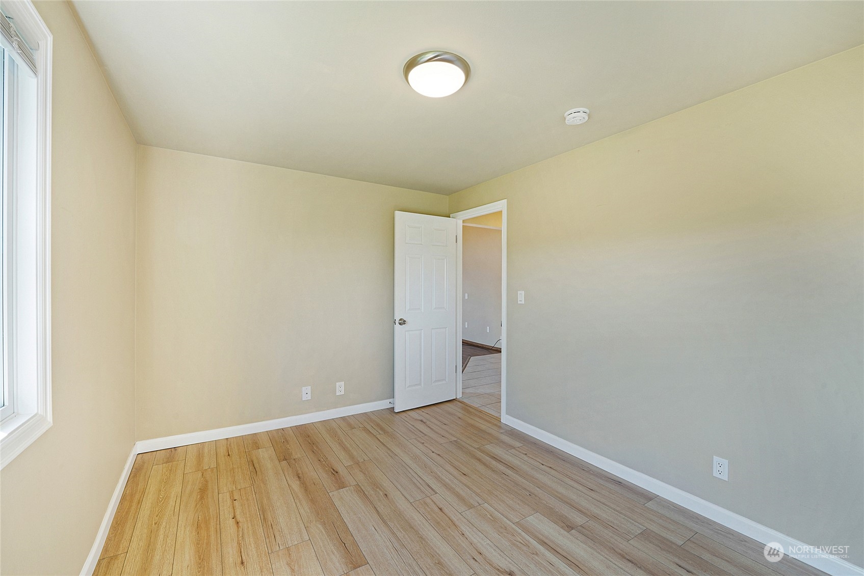 15060 Fir Island Road Mount Vernon, WA 98273 - Photo 18 of 36 Gallery Image 18