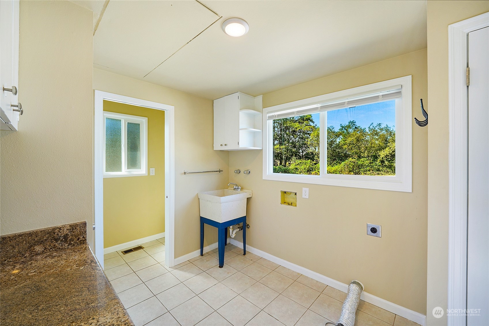 15060 Fir Island Road Mount Vernon, WA 98273 - Photo 21 of 36 Gallery Image 21