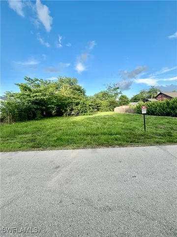 $139,000 | 2317 Altamont Avenue, Fort Myers, FL 33901