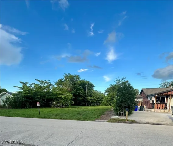 $139,000 | 2317 Altamont Avenue, Fort Myers, FL 33901