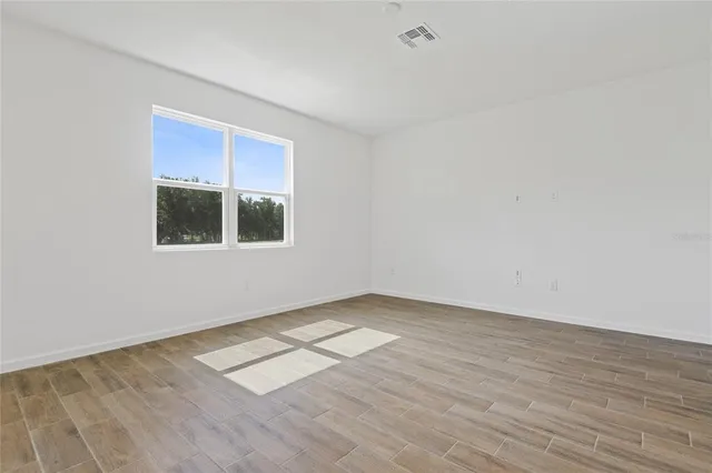 $366,700 | 741 Lake Dell Drive, Dundee, FL 33838