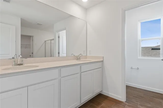 $366,700 | 741 Lake Dell Drive, Dundee, FL 33838