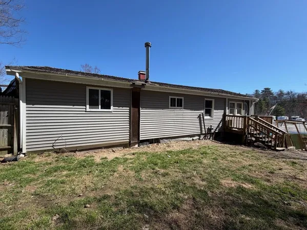 $289,999 | 136 River Street, Jaffrey, NH 03452