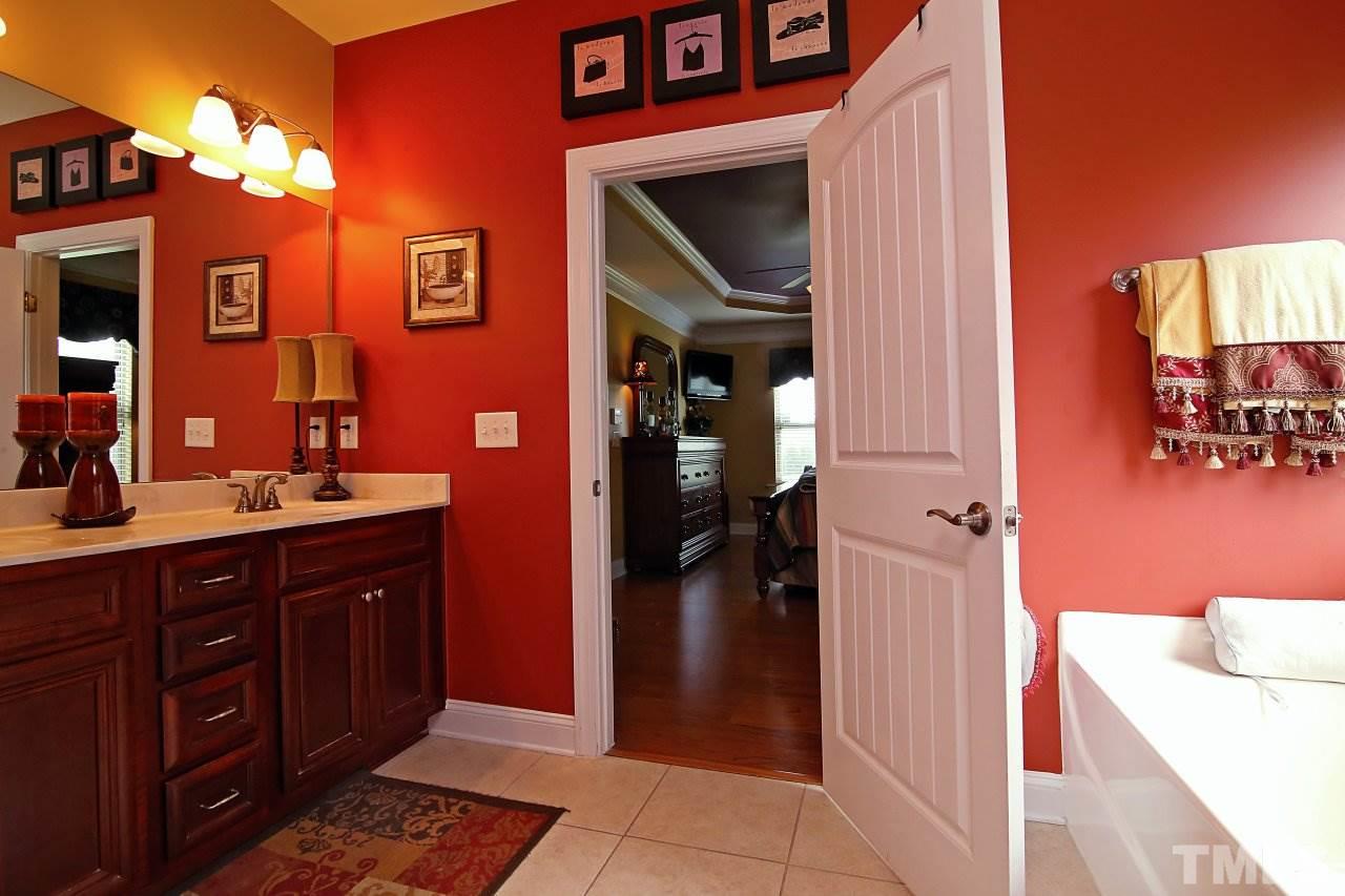 116 Weathers Street Rolesville, NC 27571 - Photo 13 of 23 Gallery Image 13