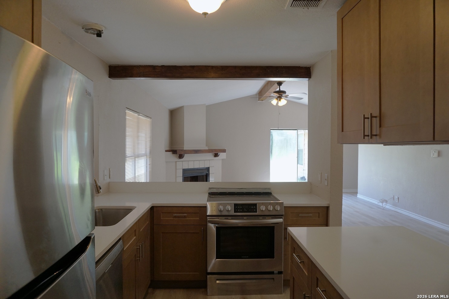 8470 Cascade Ridge Drive San Antonio, TX 78239 - Photo 10 of 25