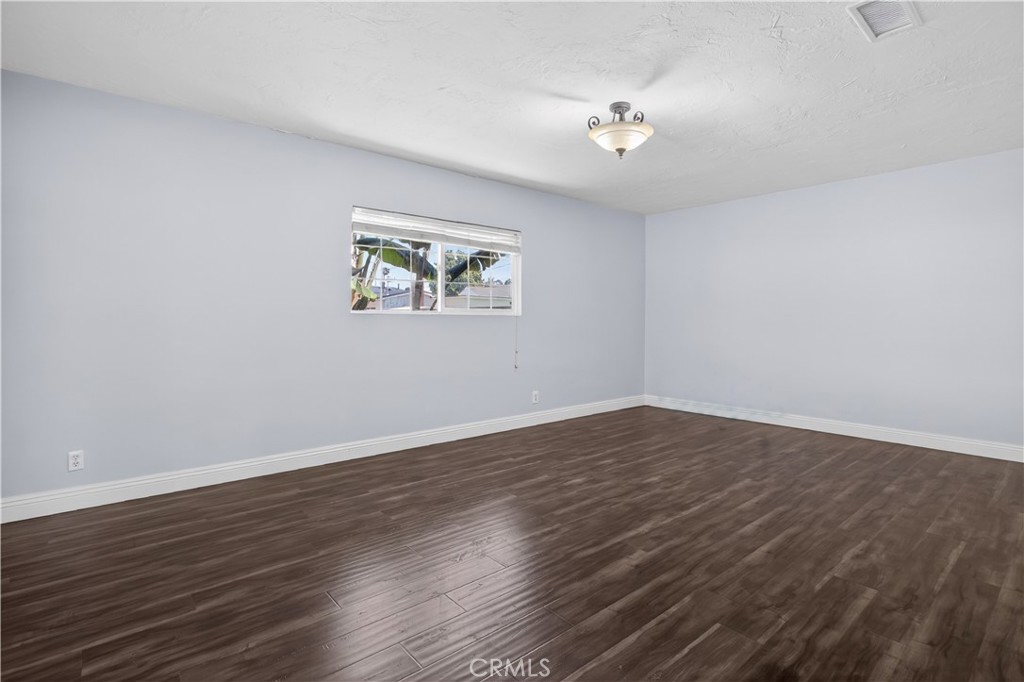 11812 Orr And Day Road Norwalk, CA 90650 - Photo 11 of 28