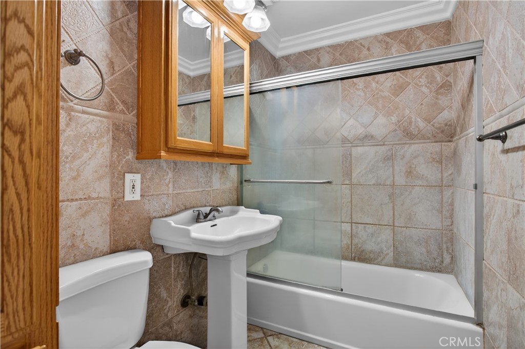 11812 Orr And Day Road Norwalk, CA 90650 - Photo 20 of 28