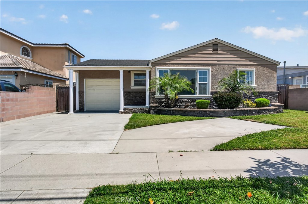 11812 Orr And Day Road Norwalk, CA 90650 - Photo 2 of 28