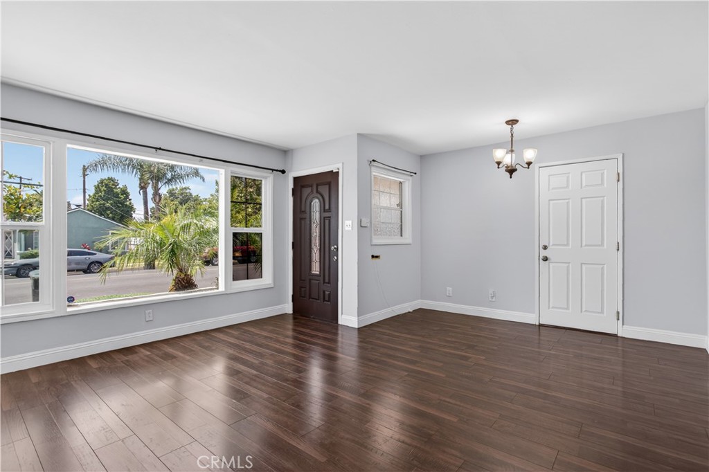 11812 Orr And Day Road Norwalk, CA 90650 - Photo 7 of 28