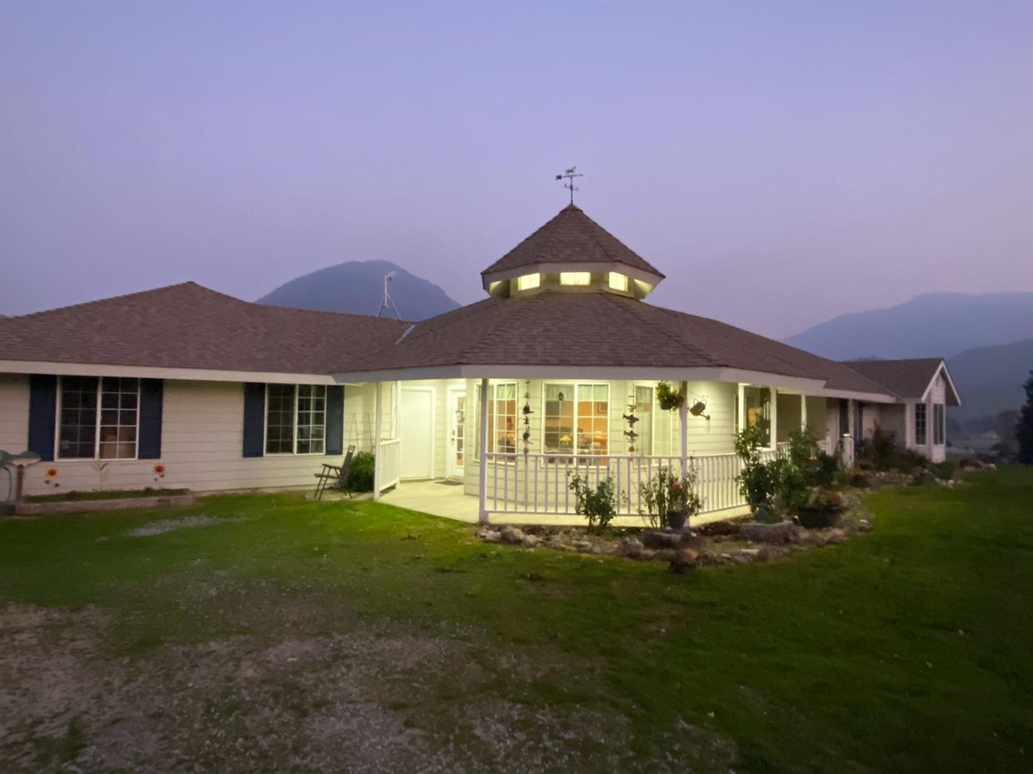 6366 Big Oak Road Sanger, CA 93657 - Photo 1 of 81 Gallery Image 1