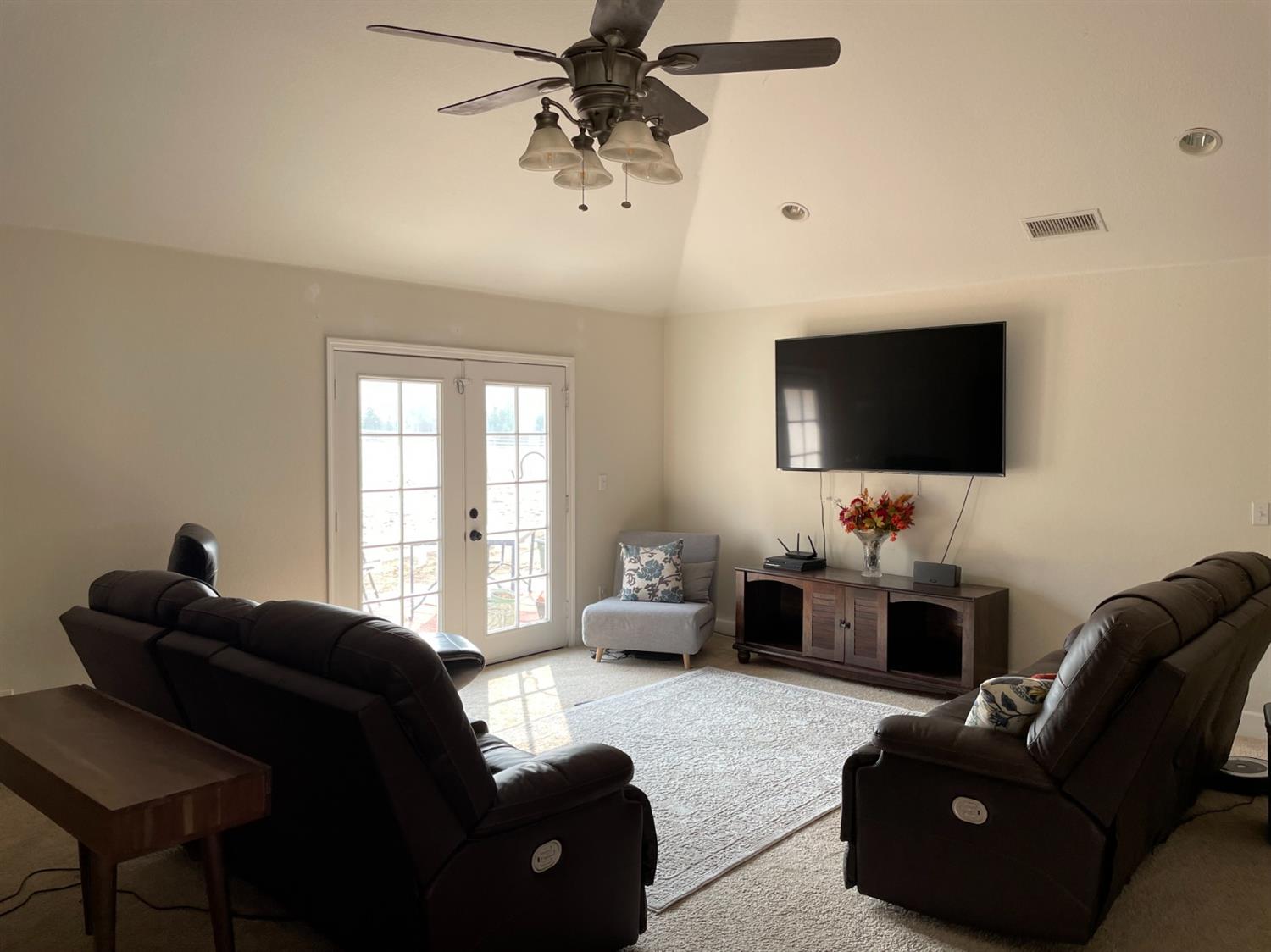 6366 Big Oak Road Sanger, CA 93657 - Photo 14 of 81 Gallery Image 14