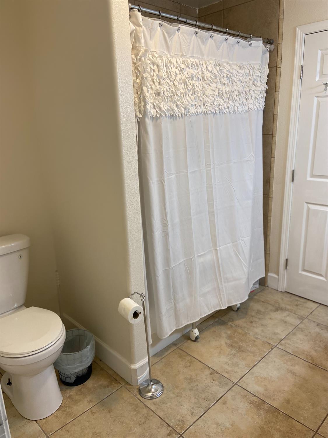 6366 Big Oak Road Sanger, CA 93657 - Photo 50 of 81 Gallery Image 50