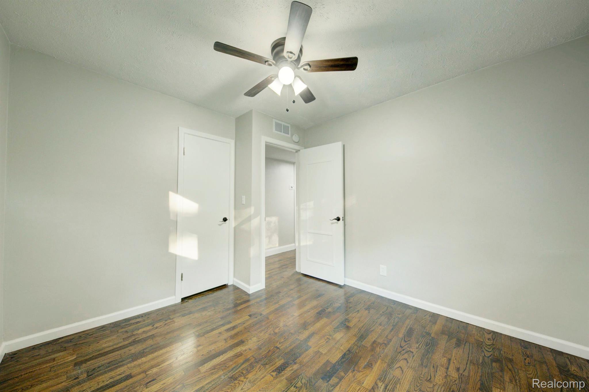 10201 Quirk Road Belleville, MI 48111 - Photo 17 of 22 Gallery Image 17