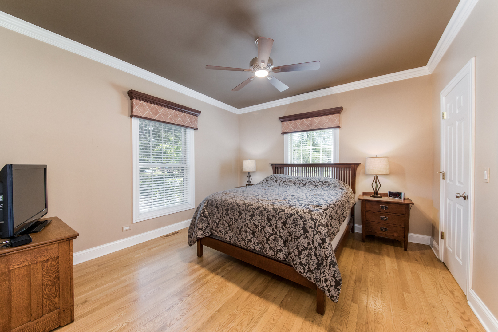 100 Wilma Place Park Ridge, IL 60068 - Photo 24 of 52