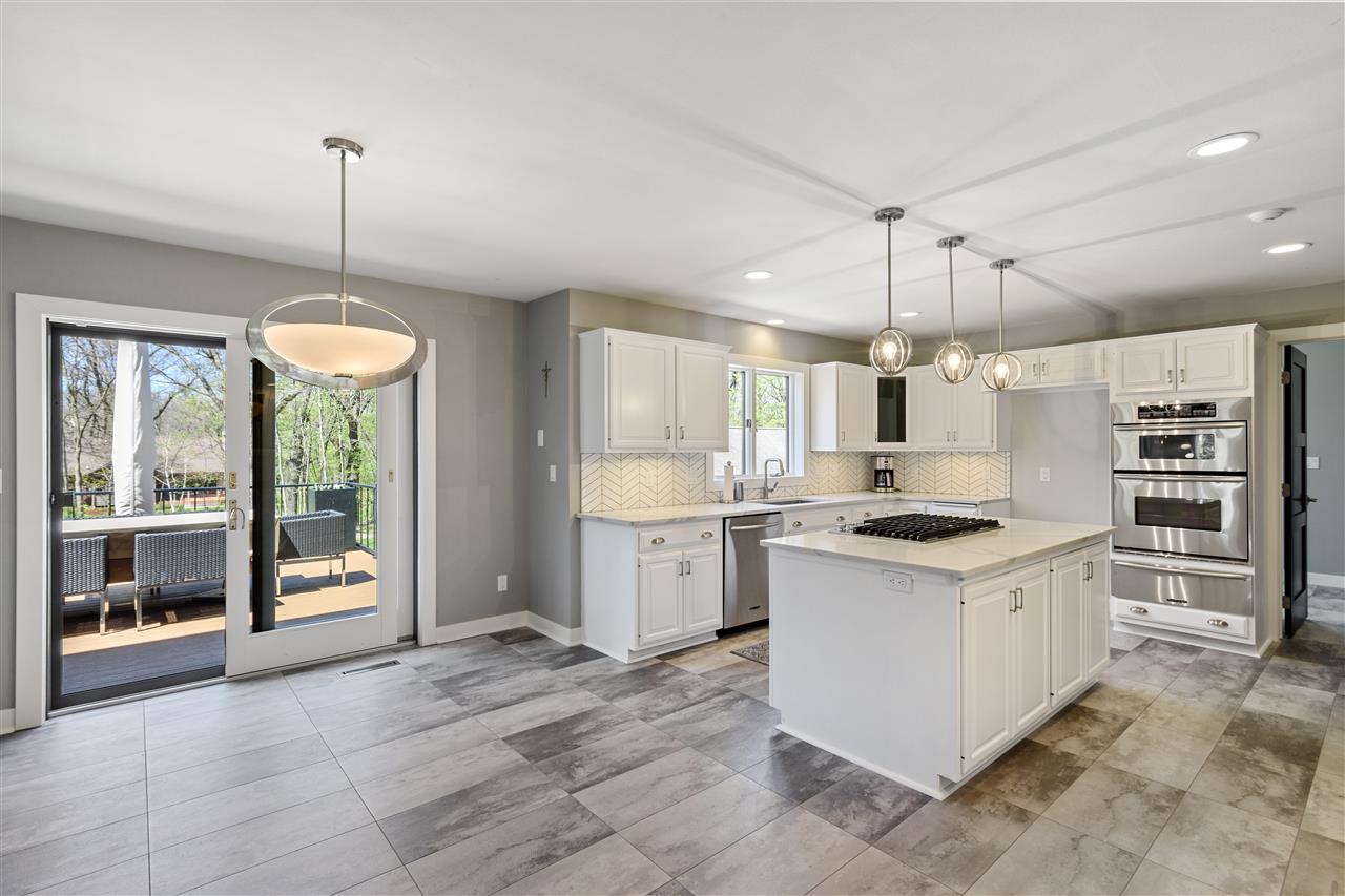 4852 Deer View Road Cedar Rapids, IA 52411 - Photo 8 of 26 Gallery Image 8