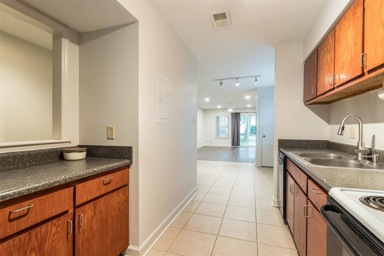 2516 Avent Ferry Road, Unit 101 Raleigh, NC 27606 - Photo 11 of 29 Photo 11