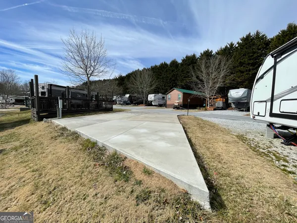 a view of a backyard with a house