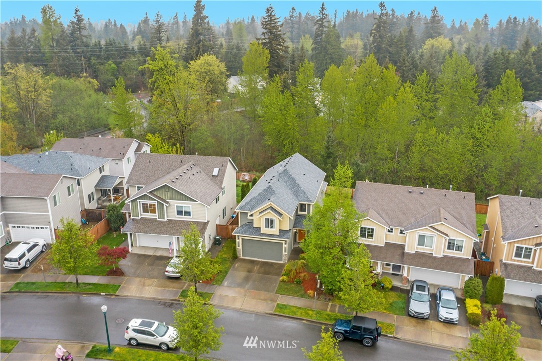 24104 185th Loop Southeast Covington, WA 98042 - Photo 3 of 31 Gallery Image 3