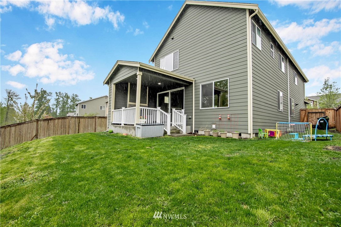 24104 185th Loop Southeast Covington, WA 98042 - Photo 28 of 31 Gallery Image 28