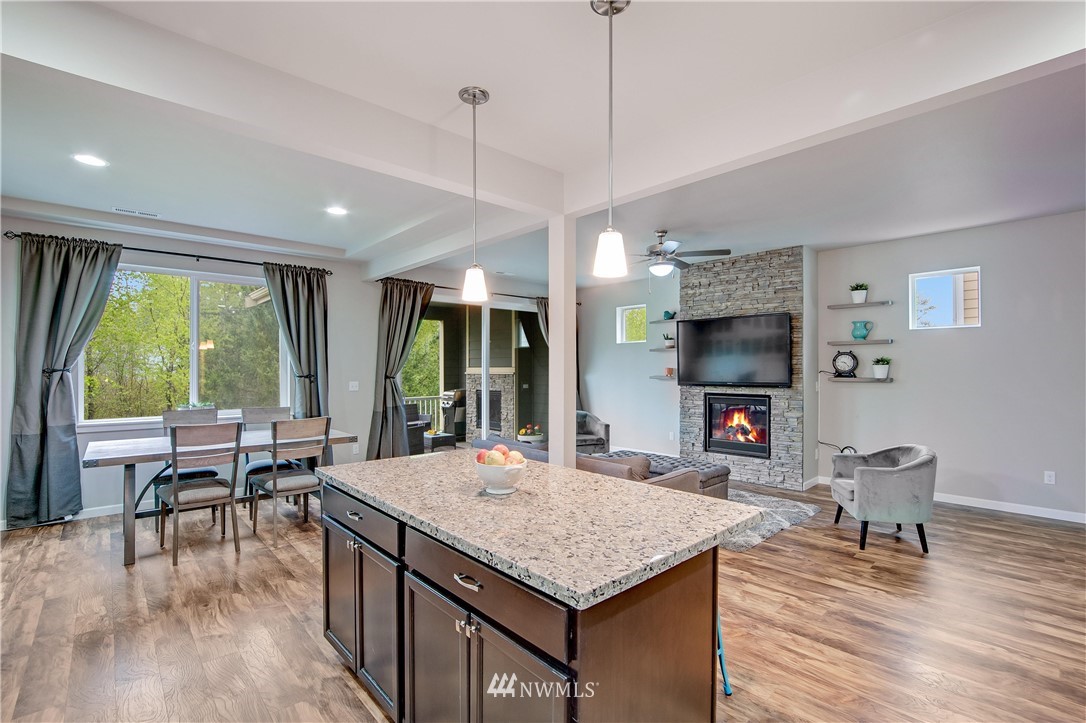 24104 185th Loop Southeast Covington, WA 98042 - Photo 7 of 31 Gallery Image 7