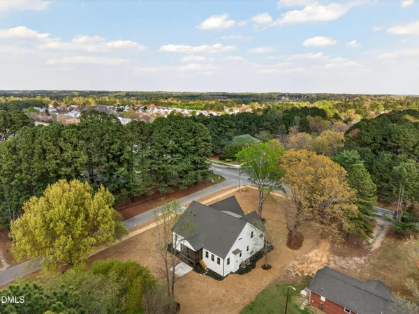 $4,100 | 1625 North Main Street, Holly Springs, NC 27540