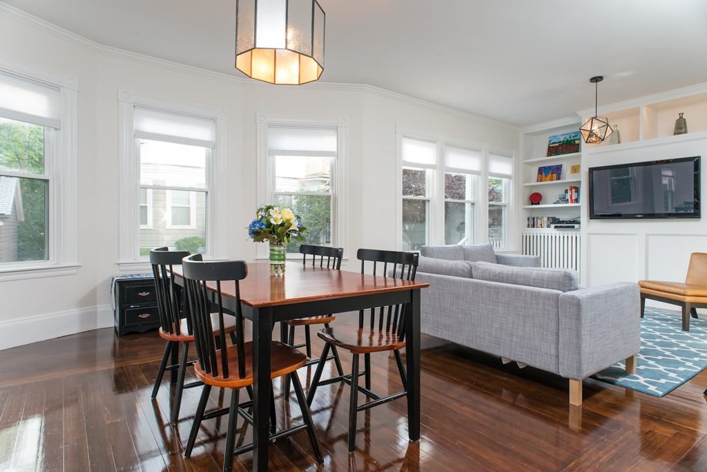 30 Stanton Road, Unit 1 Brookline, MA 02445 - Photo 4 of 23