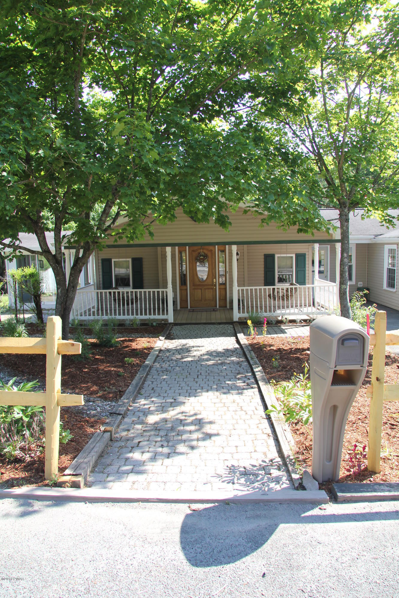 835 Long Ridge Road Hawley, PA 18428 - Photo 26 of 39