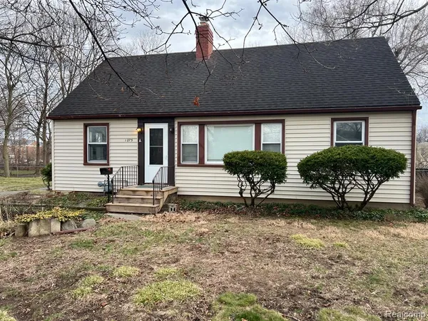 $244,900 | 1275 University Avenue, Adrian, MI 49221