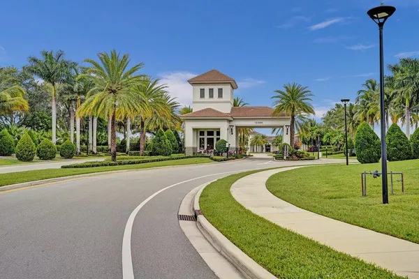 front view of house with a yard