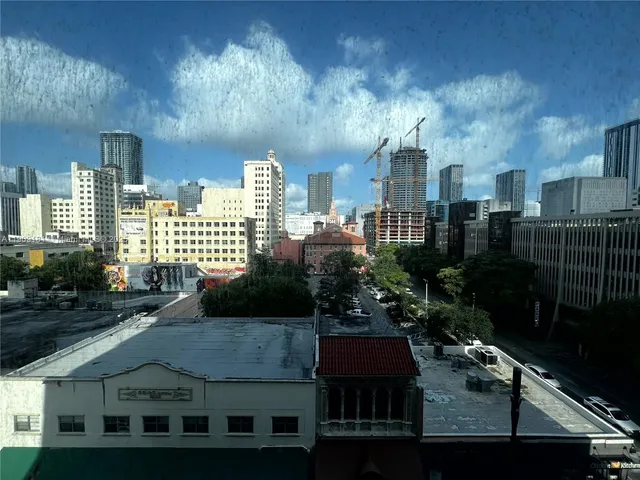 a close up view of washer and dryer