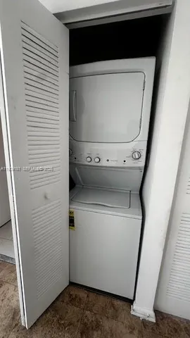 $2,250 | 133 Northeast 2nd Avenue, Unit 617, Miami, FL 33132