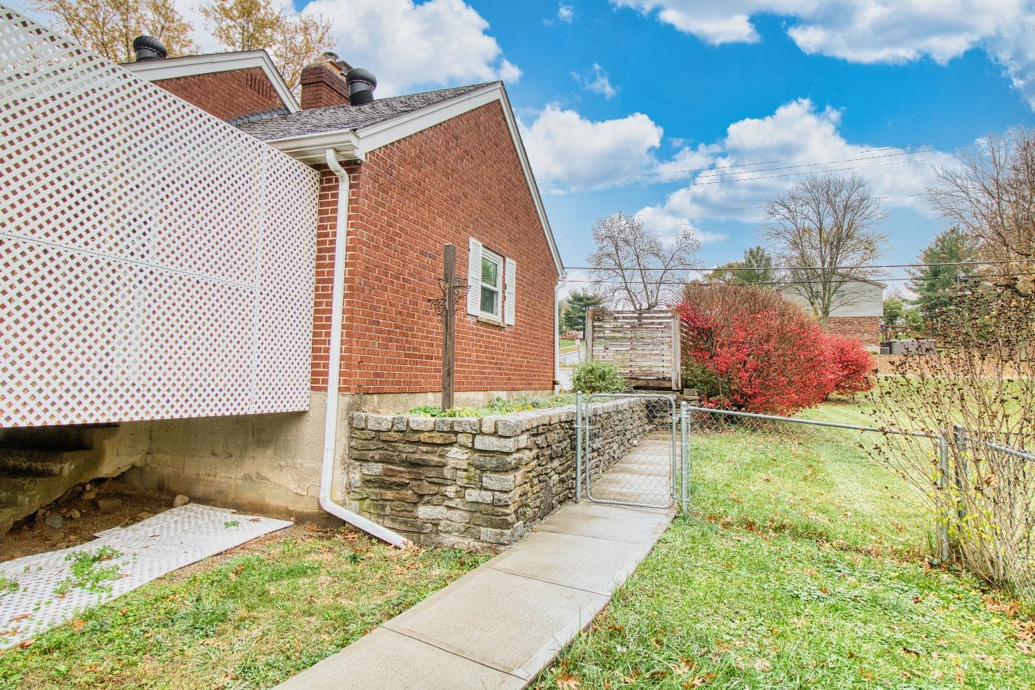 2115 8 Mile Road Cincinnati, OH 45244 - Photo 34 of 34 Gallery Image 34