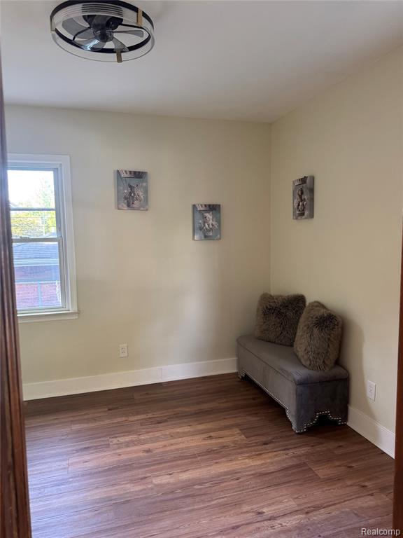 563 Eureka Road Wyandotte, MI 48192 - Photo 12 of 21