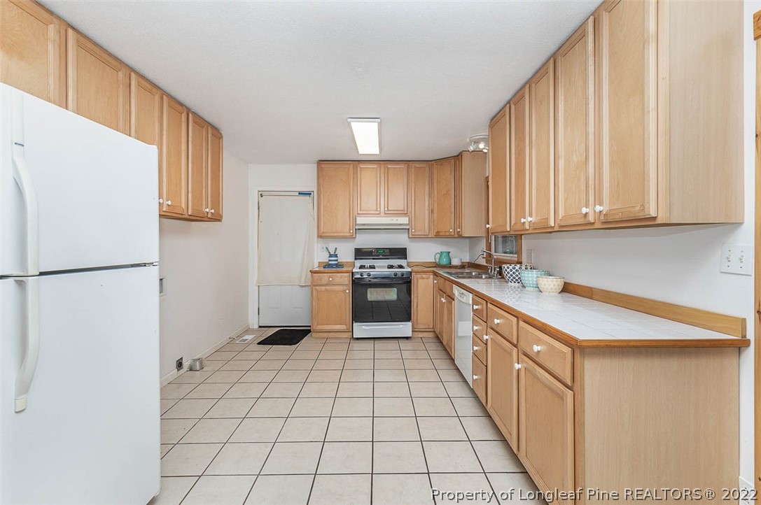 409 Lancaster Road Fayetteville, NC 28303 - Photo 5 of 24 Gallery Image 5