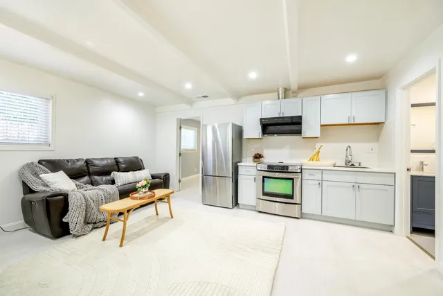 $995,000 | 19652 Stanton Avenue, Castro Valley, CA 94546