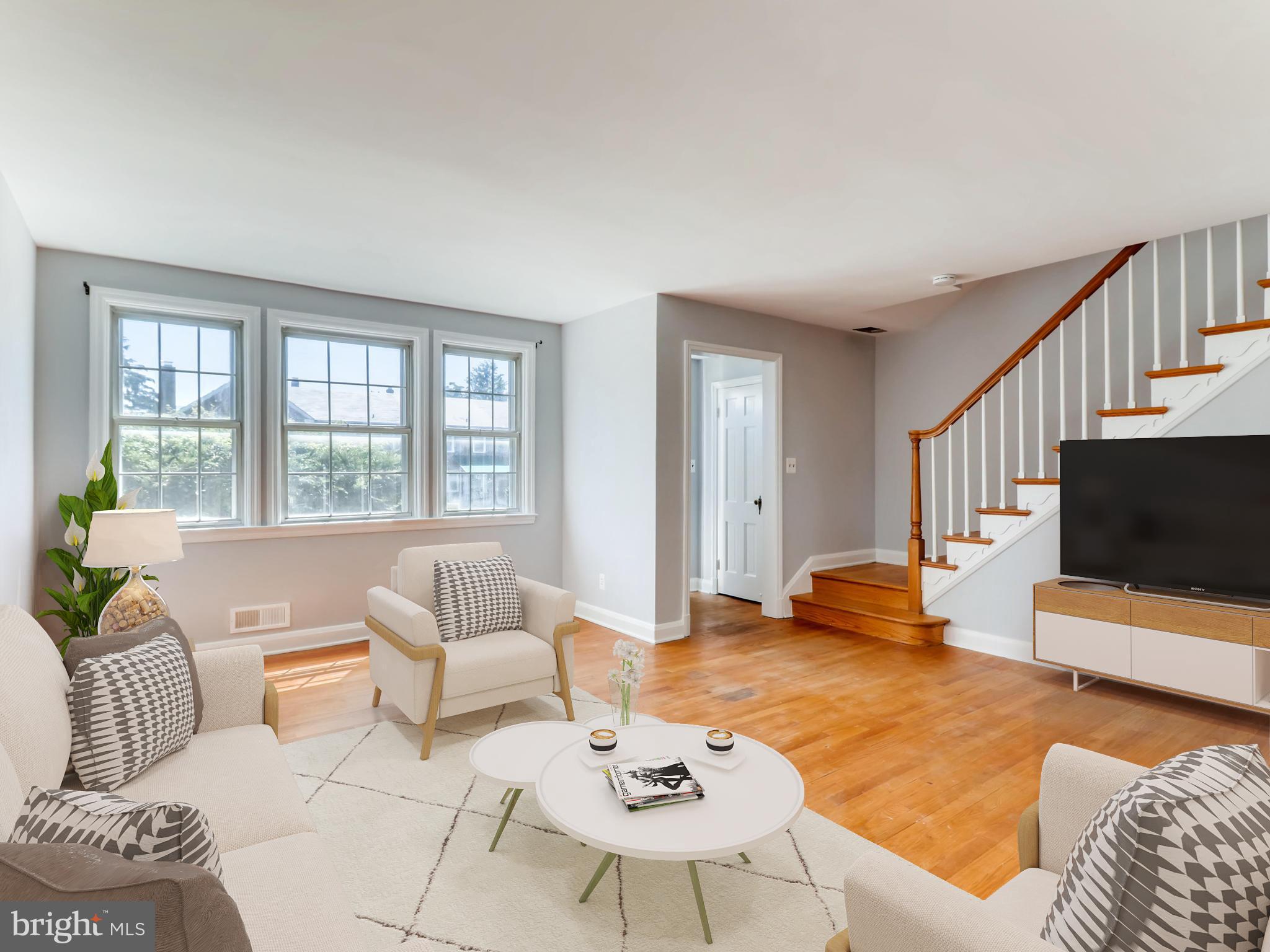 340 Whitfield Road Baltimore, MD 21228 - Photo 4 of 34
