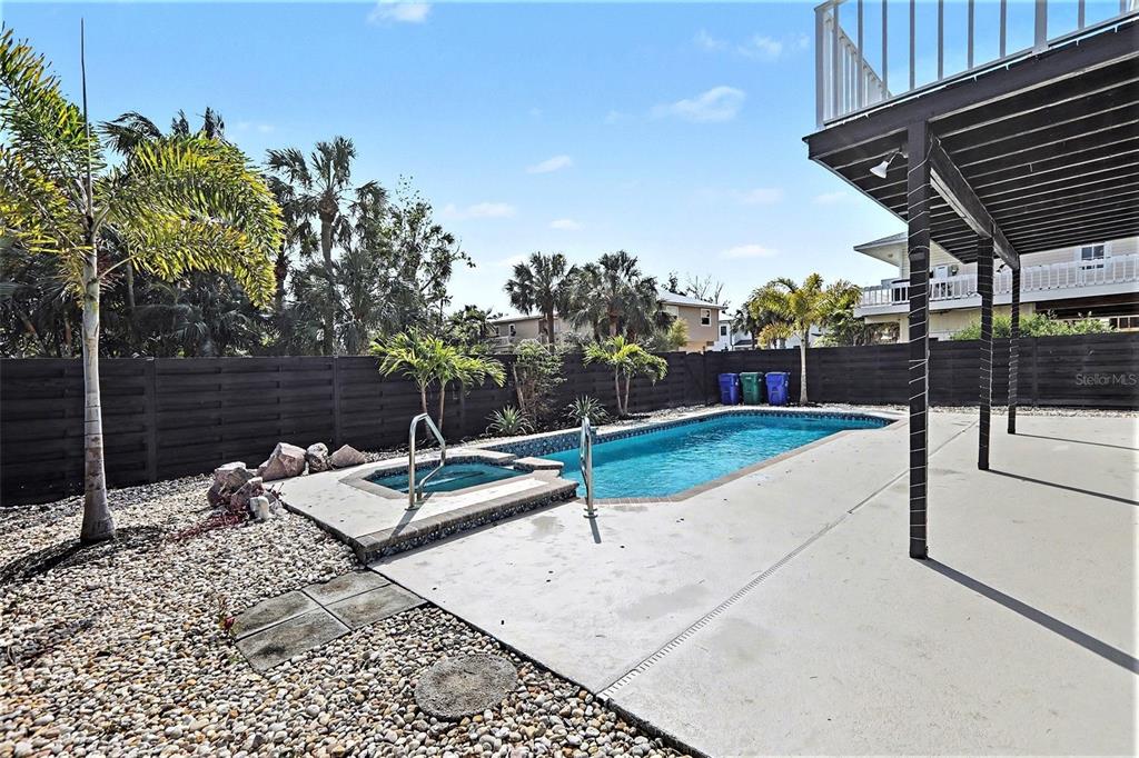 580 Russell Street Longboat Key, FL 34228 - Photo 35 of 35