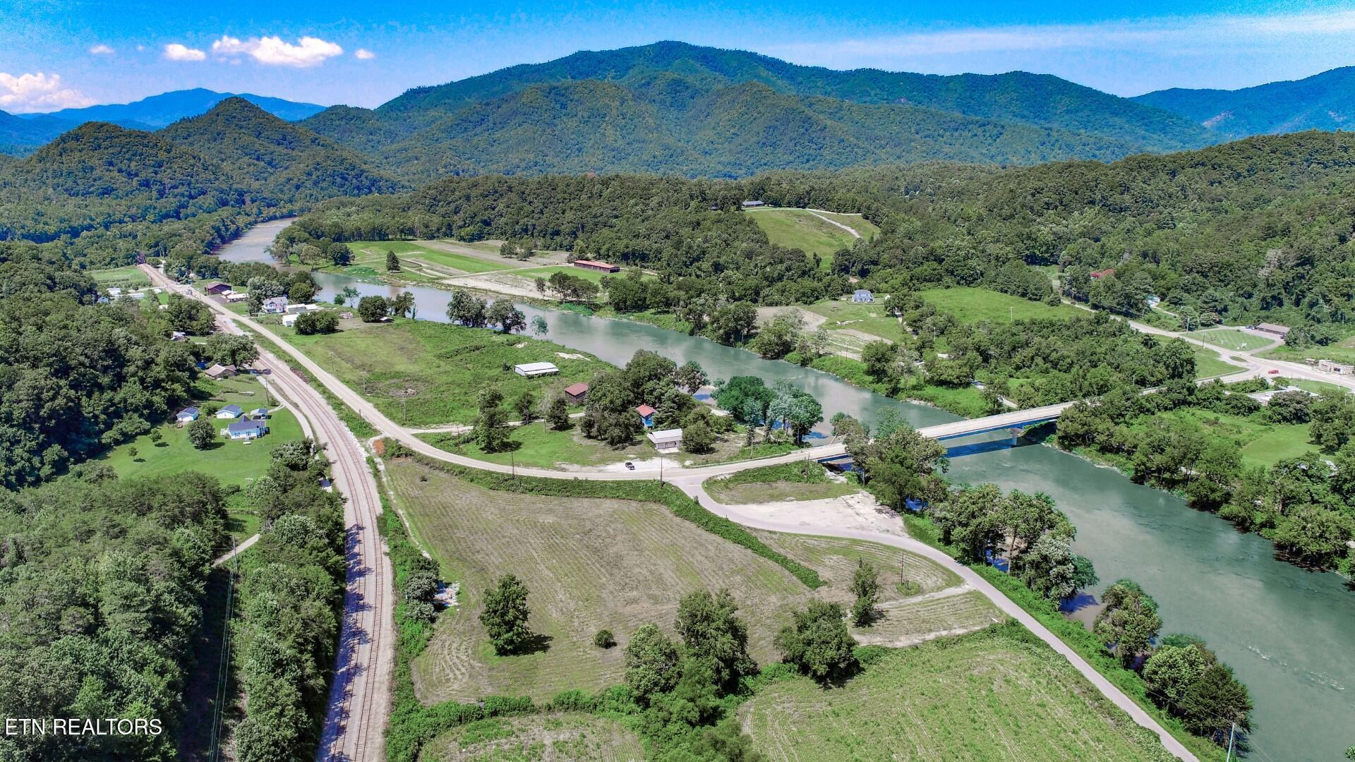 24.00 Fugate Road Del Rio, TN 37727 - Photo 9 of 27 9