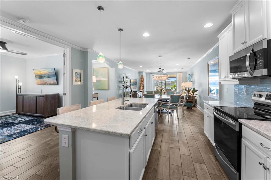 14904 Edgewater Circle Naples, FL 34114 - Photo 11 of 50